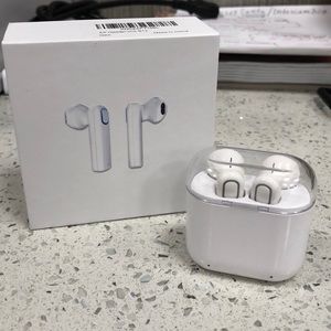 Wireless Bluetooth headset